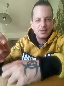 Snapshot of SperMaster_dom chatting on 02.26.25 SperMaster dom online show from 02.26.25