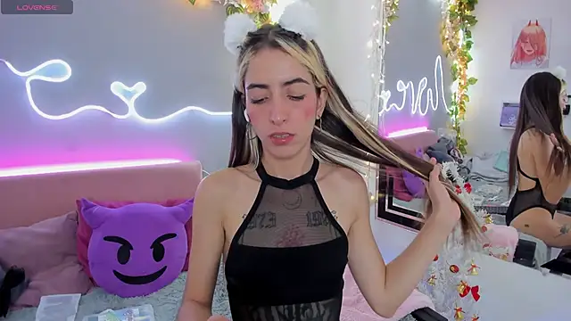 YouliteSllut2 online show from 12.07.24