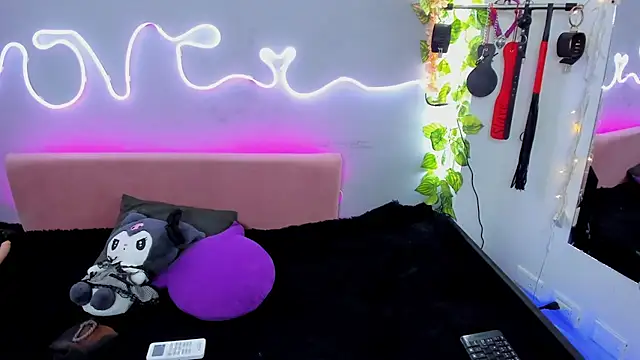 YouliteSllut2 online show from 01.29.25