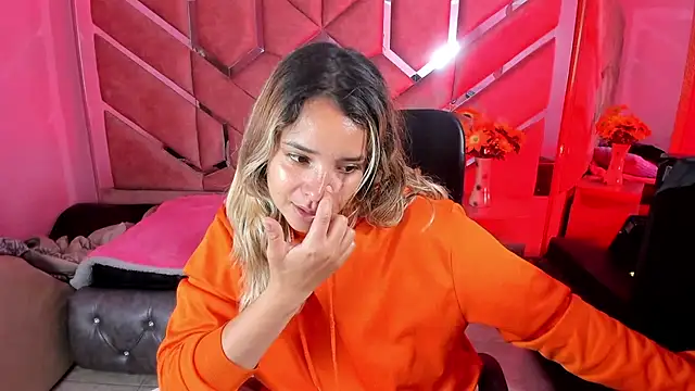 Olivia Fox69 online show from 09.29.25