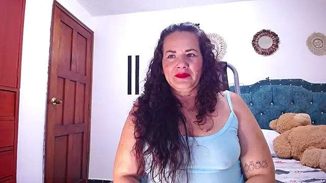 sofiamature01 online show from 01.31.26