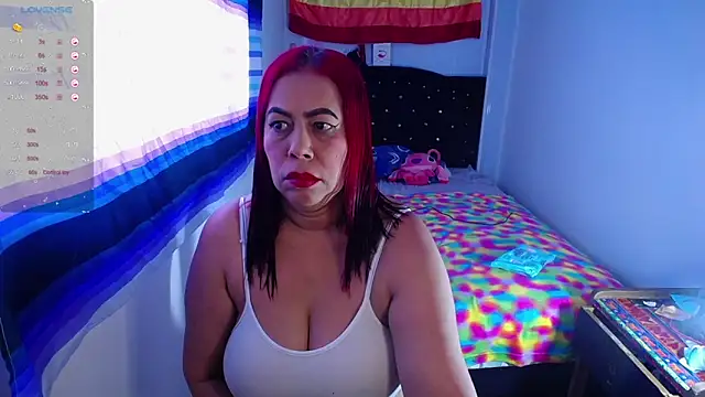 Snapshot of Hot-Rihanna chatting on 01.20.25 Hot-Rihanna online show from 01.20.25