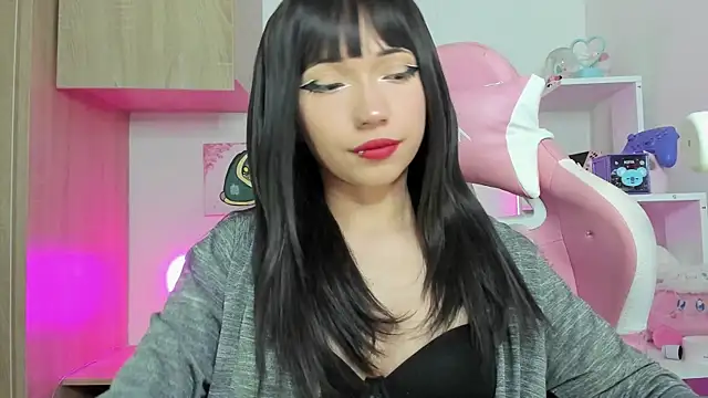 Artic love online show from 10.24.25