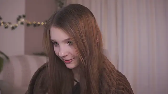 Snapshot of CindyGarrison chatting on 09.20.25 CindyGarrison online show from 09.20.25