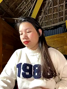 Sexyass13 online show from 12.14.25