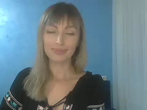 EffectMaya online show from 10.04.25