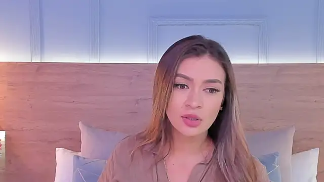 Victoria romanox online show from 01.04.25
