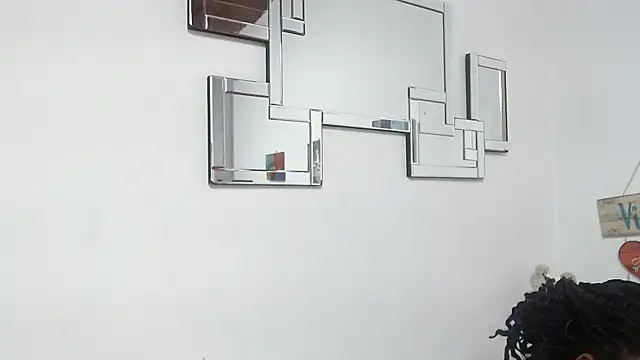 Snapshot of Madeline_Woods chatting on 10.10.25 Madeline Woods online show from 10.10.25