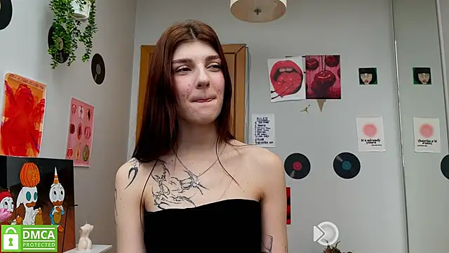 Bunny ShyGirl online show from 03.08.25