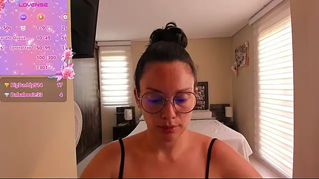 Snapshot of anabel_025 chatting on 07.14.26 anabel 025 online show from 07.14.26