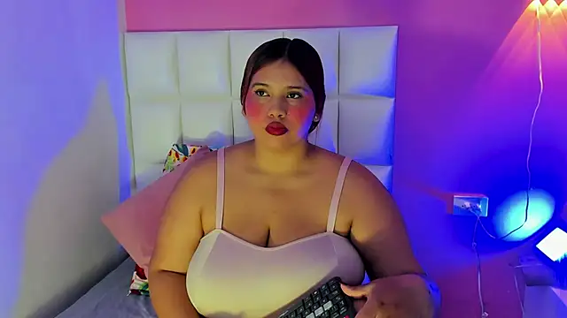 Alanna hot3 online show from 03.28.26