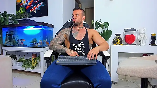 Johnnygrayson1 online show from 11.01.25