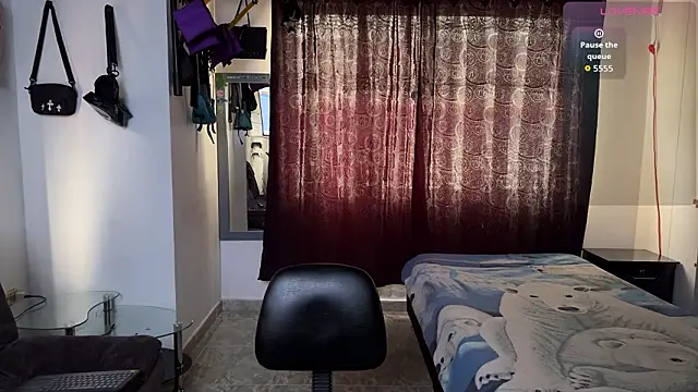 Snapshot of jokergc_2 chatting on 02.11.26 jokergc 2 online show from 02.11.26