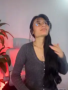 NayeCloud online show from 03.31.26