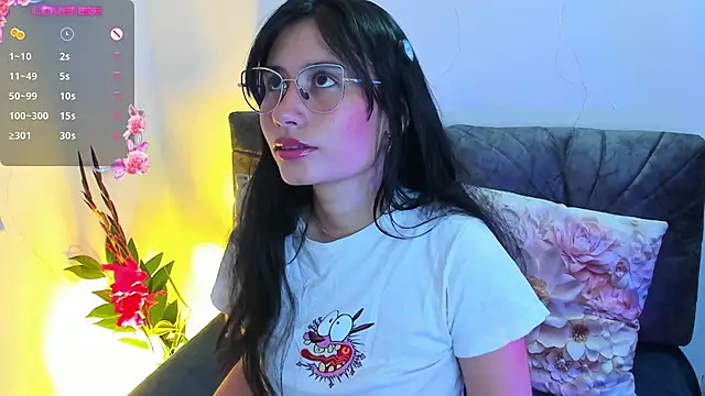 NayeCloud online show from 07.05.26