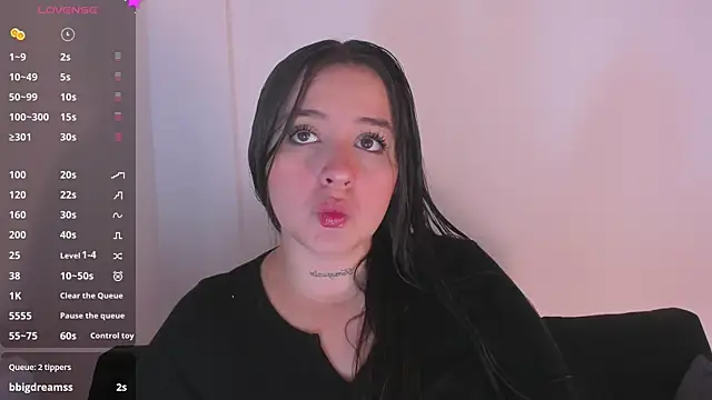 Sabrina Lennox online show from 10.12.25