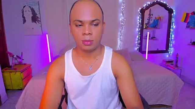 CuteRomi online show from 10.23.25