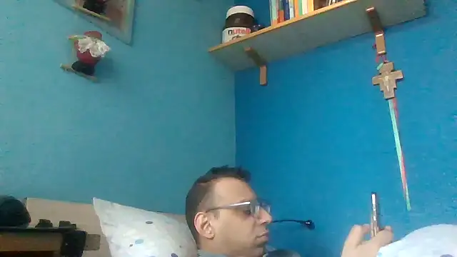 Simone 18 10  online show from 01.02.25