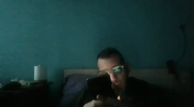 Simone 18 10  online show from 01.19.25