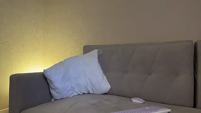 weshycouple online show from 04.15.26