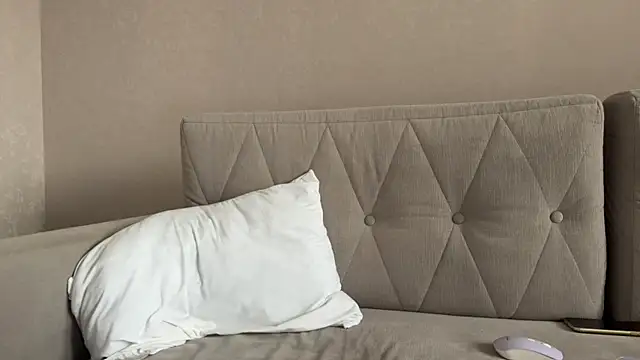 weshycouple online show from 05.18.26