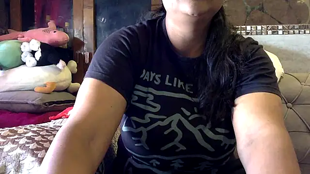 Snapshot of HaaniKaur chatting on 03.20.26 HaaniKaur online show from 03.20.26