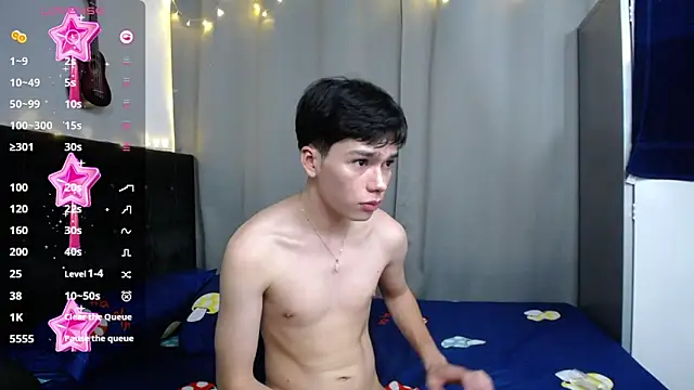 Snapshot of luandy chatting on 12.31.24 luandy online show from 12.31.24