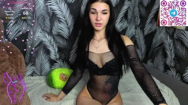 Hellen Moore online show from 09.10.25