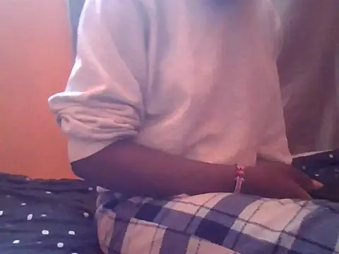 Snapshot of ebonyvalleria1 chatting on 03.25.26 ebonyvalleria1 online show from 03.25.26