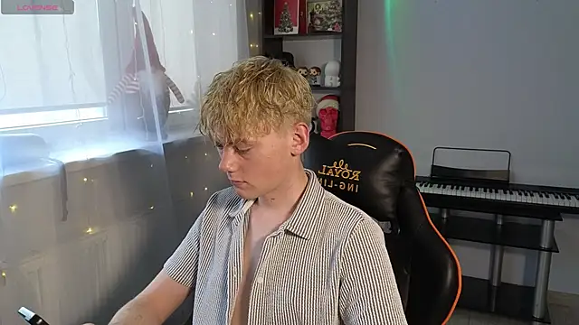 Keytaro online show from 03.10.25