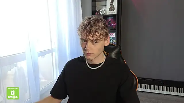 Keytaro online show from 09.12.25