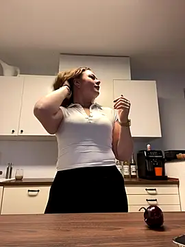 Fancy-Francy online show from 11.25.25