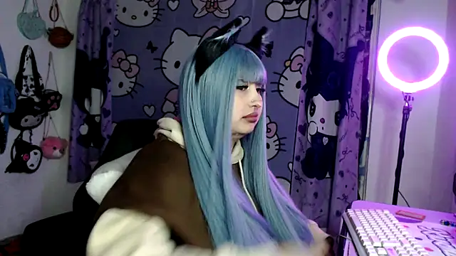 lussyevans24 online show from 05.13.26