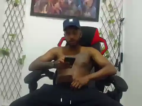 Snapshot of Ostinsanto chatting on 02.06.26 Ostinsanto online show from 02.06.26