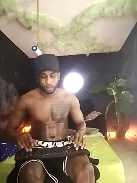 Snapshot of Ostinsanto chatting on 02.19.26 Ostinsanto online show from 02.19.26