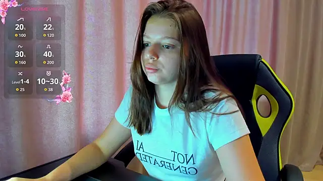 Snapshot of Nicky_Rosee chatting on 07.13.26 Nicky Rosee online show from 07.13.26