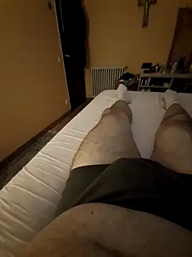 Snapshot of Escondido52 chatting on 09.16.25 Escondido52 online show from 09.16.25