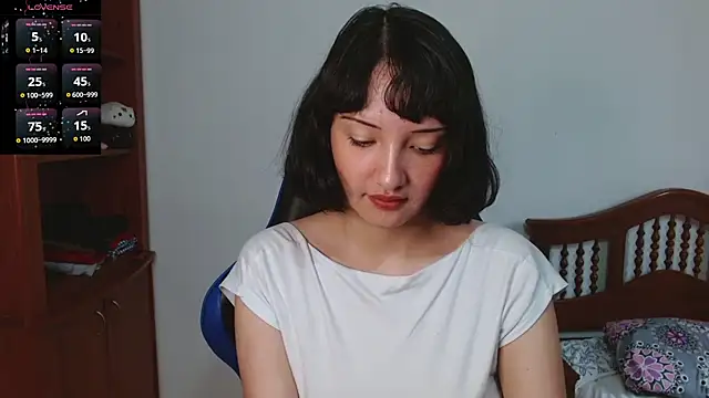 alexaa08 online show from 10.10.25