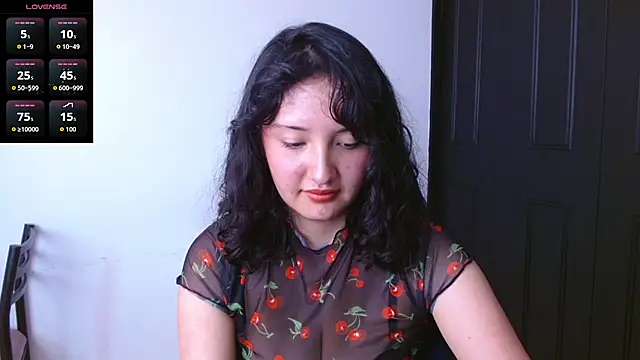 Snapshot of alexaa08 chatting on 05.29.26 alexaa08 online show from 05.29.26