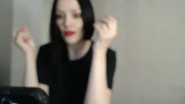 Devil Goddess online show from 01.02.25