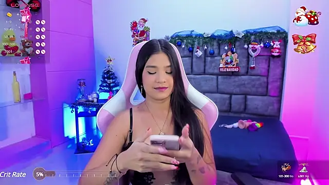 Snapshot of imsofy_ chatting on 12.14.24 imsofy online show from 12.14.24