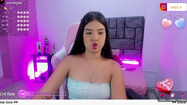 Snapshot of imsofy_ chatting on 02.25.25 imsofy online show from 02.25.25
