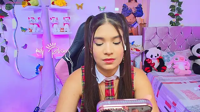 Snapshot of imsofy_ chatting on 09.23.25 imsofy online show from 09.23.25
