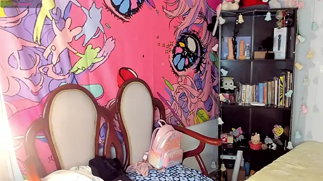 Snapshot of kittyzenn chatting on 10.09.25 kittyzenn online show from 10.09.25