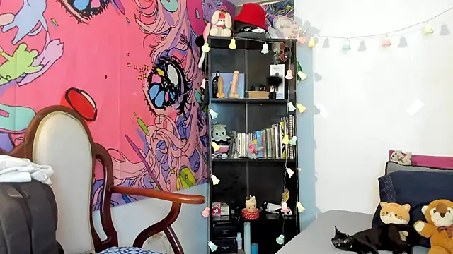 Snapshot of kittyzenn chatting on 10.27.25 kittyzenn online show from 10.27.25