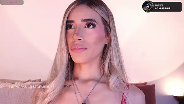 StormiRusso online show from 04.15.26