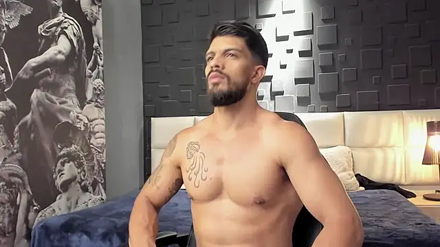 DannSaenz online show from 01.11.25
