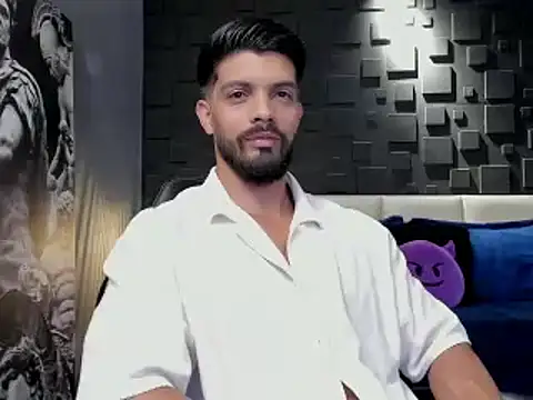 DannSaenz online show from 01.27.25