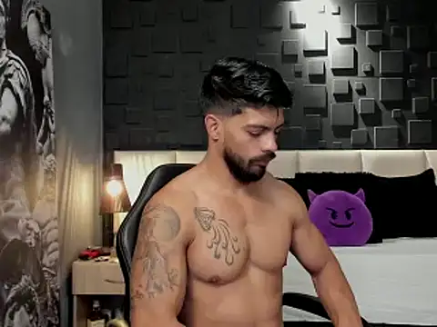 DannSaenz online show from 01.31.25