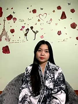 Maeve2k5 online show from 12.04.24